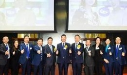 飞鹤最新爆料消息今天视频,揭秘今日视频背后的惊人真相