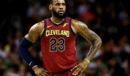 詹姆斯爆料记者视频播放