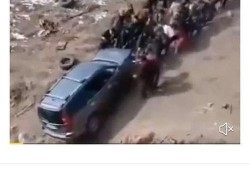 爆料朋友疑似搞笑视频,朋友爆料，笑料百出，笑翻众人！